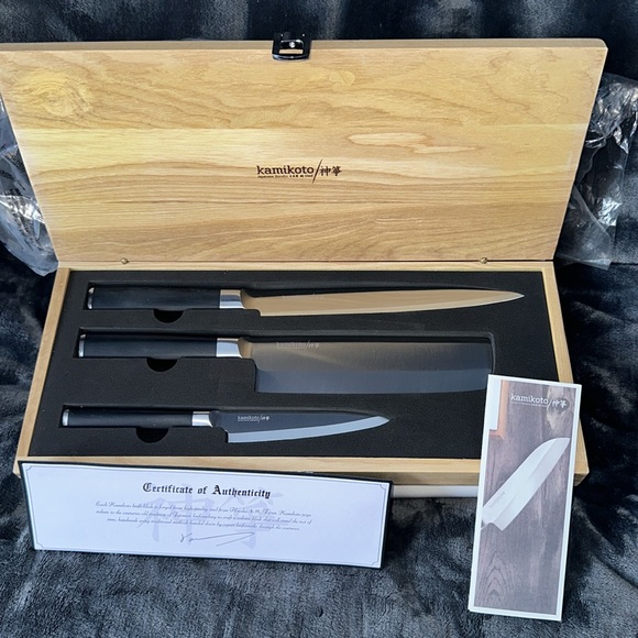 Kamikoto Kanpeki Knife Set of 3 knives New in Ashwood box